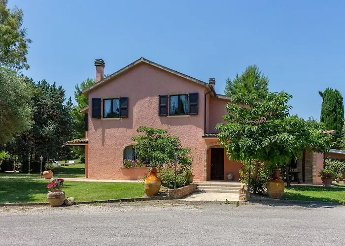 Manetta - Main House